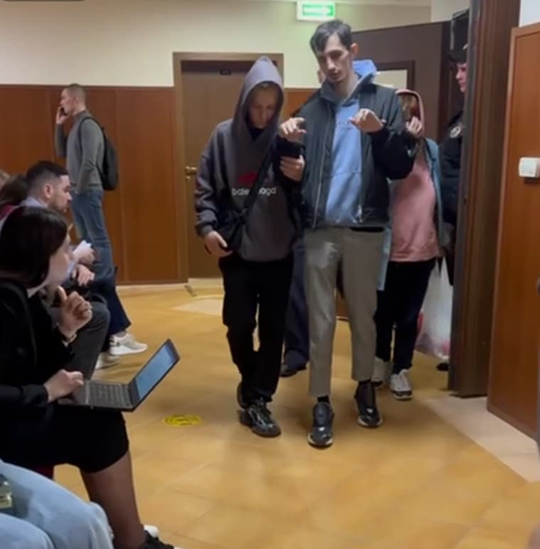 A person who shouted 'No to War!' in Red Square was forcibly injected with psychotropic drugs